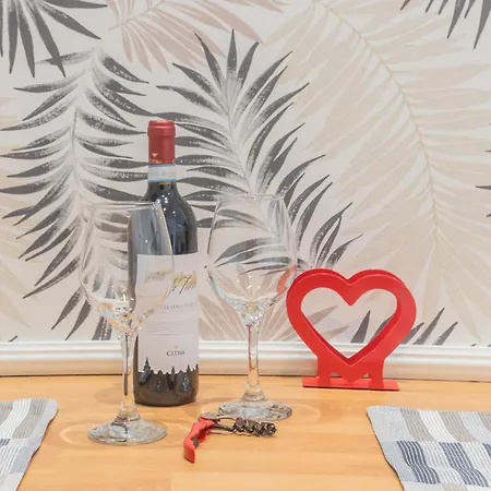 Casa Di Silvia. Sei Km Da Appartamento