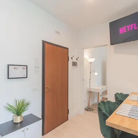 Casa Di Silvia. Sei Km Da 아파트 *